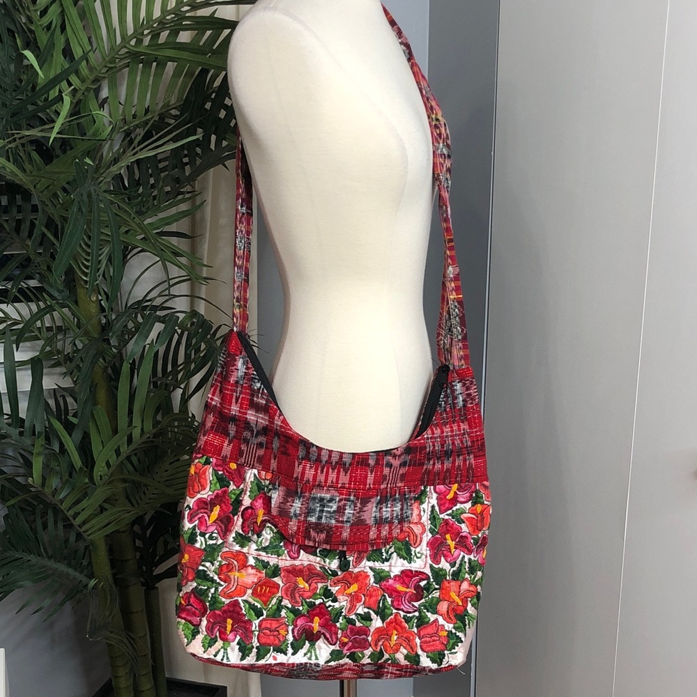 Boho Guatemalan Floral Red embroidery Women's Bag